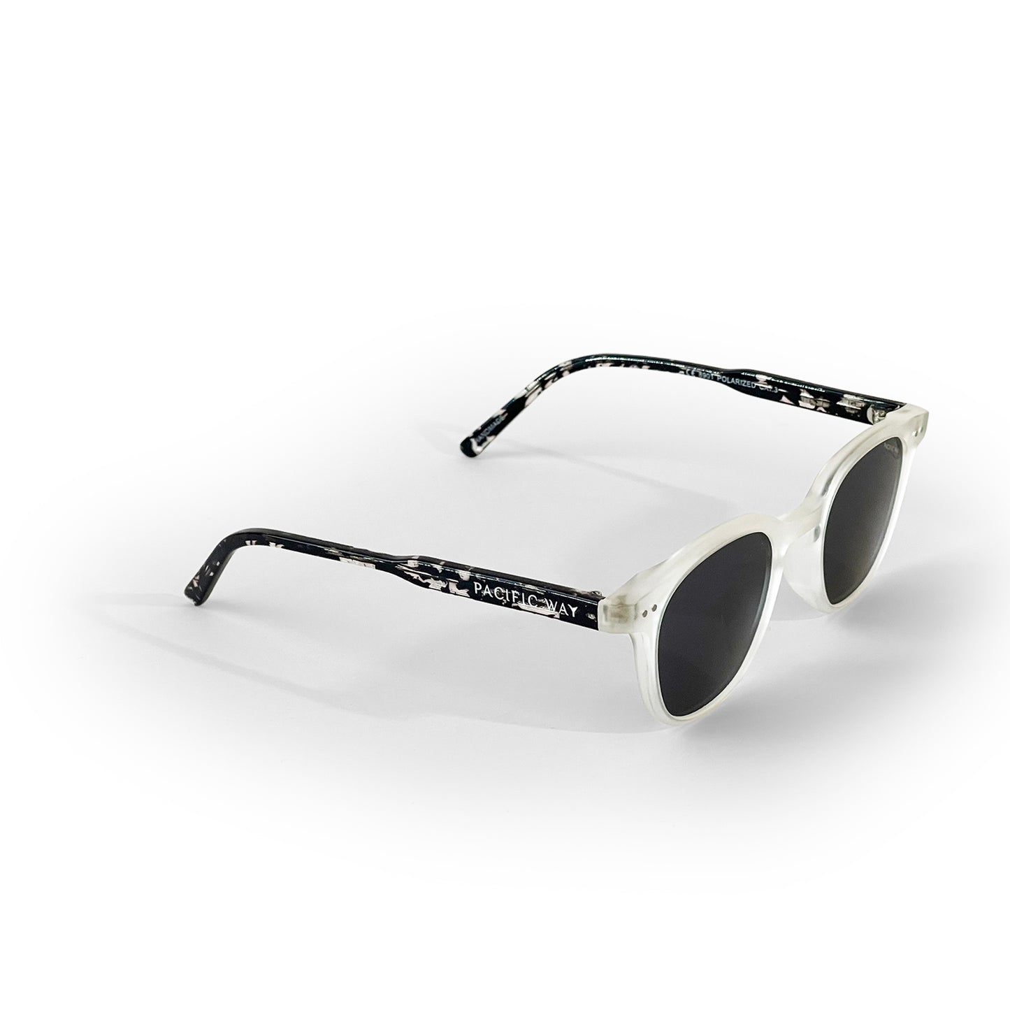MOOREA WHITE